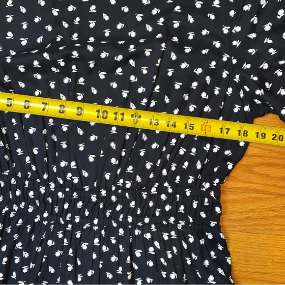 Croft & Barrow women’s black and white midi dress flowy comfortable size M - Picture 12 of 14